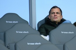 
			Bundesliga: Wolfsburg in der Krise: Schäfer stärkt Trainer Kovac