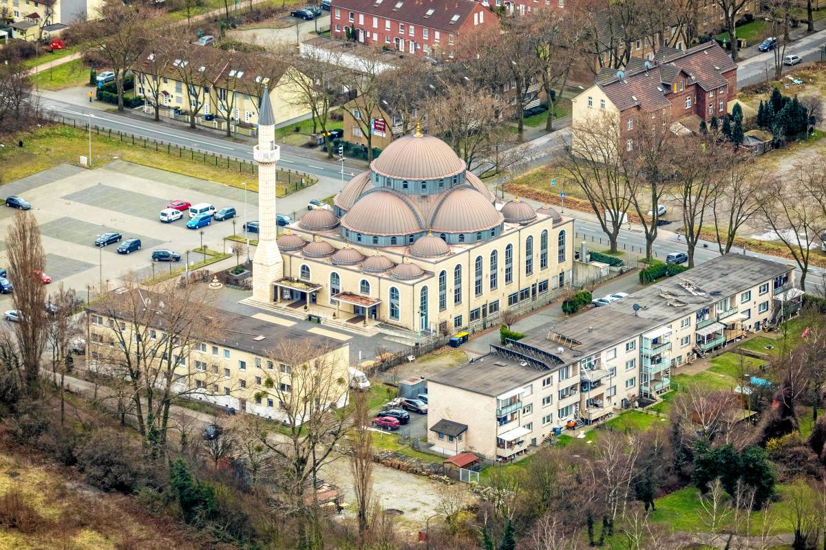 Bombendrohung Gegen Ditib Moschee In Duisburg Von Combat18 Waz De