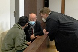 
			Prozess: 37-Jähriger stiehlt in Duisburger City Paketauto – Urteil