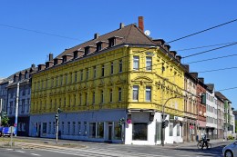 
			Schalker Meile & Versteigerung: Meilenstein: Schalker Wohnhaus wird für 1 Euro versteigert