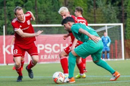 
			Fußball Testspiele: Wiemelhausen bezwingt DJK Wattenscheid - Hordel gewinnt 4:0