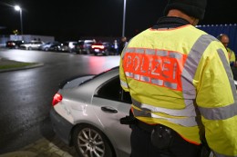 
			Polizeieinsatz: Wachtendonk: Tuner-Treffen mit rund 500 Autos