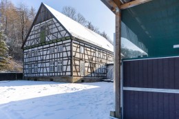 
			Immobilien: Hattingen: Fachwerkhof mit Reitanlage & Skihang zu verkaufen