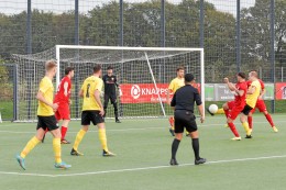 
			Fußball / Landesliga: Fichte Lintfort holt gegen die DJK SF Lowick nur einen Punkt