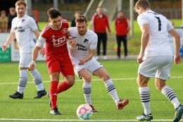 
			Fußball-Bezirksliga: Sportfreunde Königshardt holen Derbysieg gegen SW Alstaden
