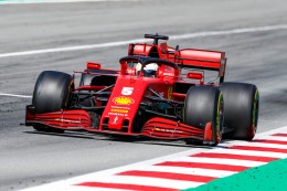 
			Formel 1: Formel 1: Vettel erkämpft sich Rang sieben - Hamilton siegt erneut