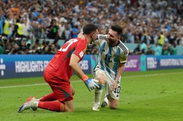 
			Fußball-WM: „Biest“ Martínez und Messis berauschen Argentinien